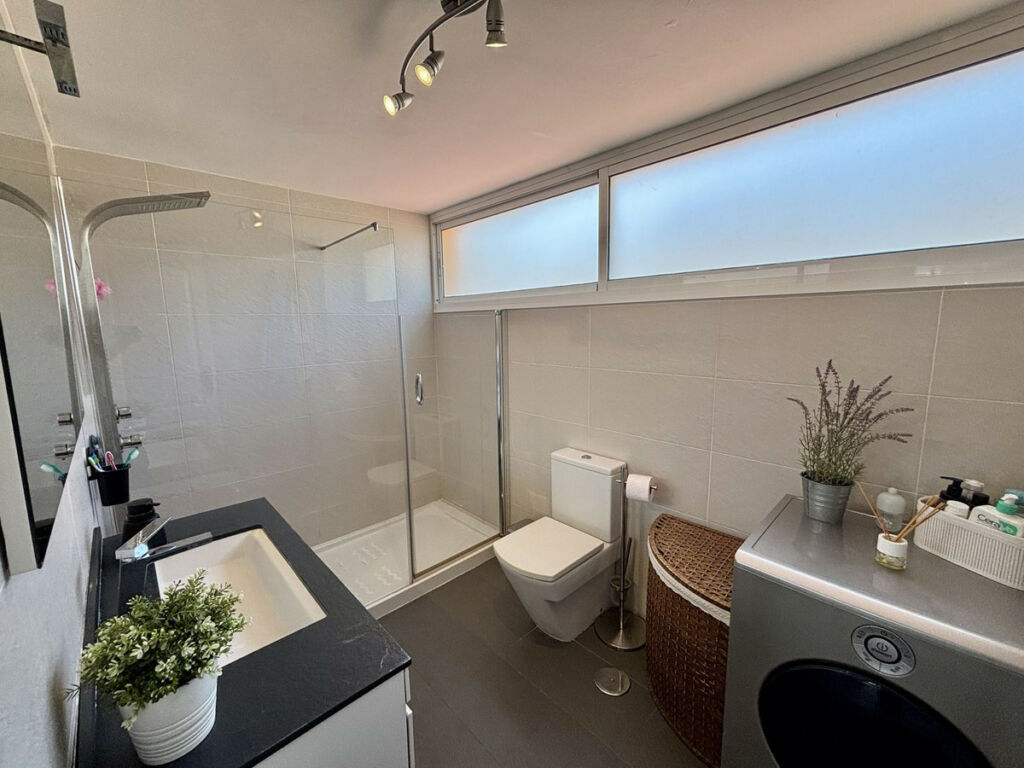 Penthouse Benalmadena Málaga - image 10
