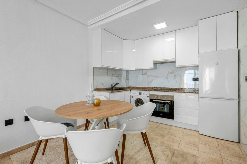 Ground Floor Apartment La Zenia Alicante - image 10