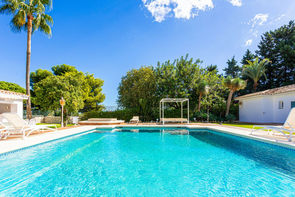 Detached Villa Benalmadena Málaga - image 107