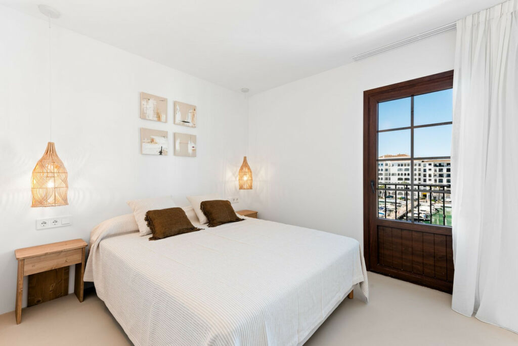 Penthouse Duplex La Duquesa Málaga - image 47
