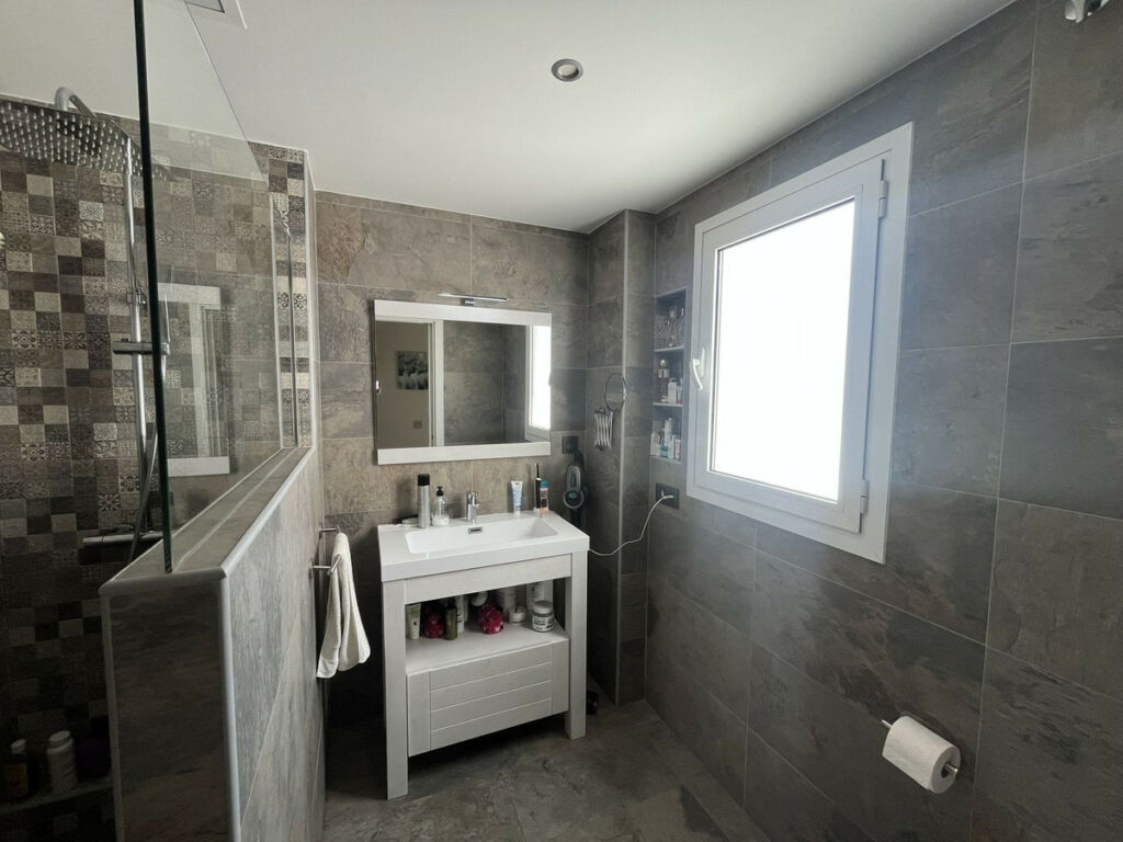 Penthouse Estepona Málaga - image 11