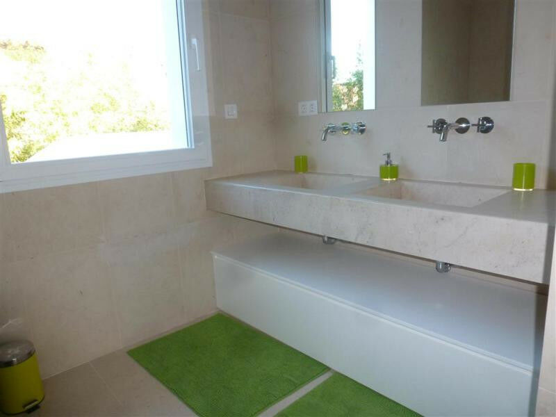 Detached Villa Guadalmina Baja Málaga - image 11