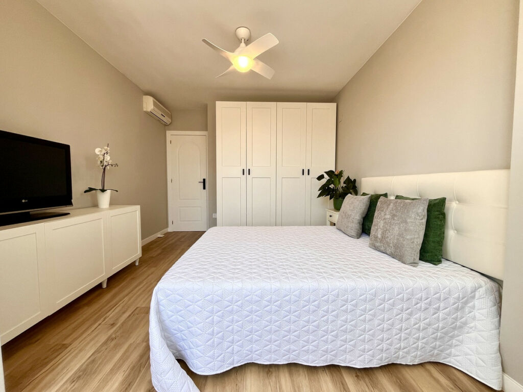 Townhouse Playa Flamenca Alicante - image 11