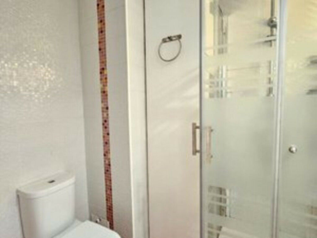 Middle Floor Apartment Benidorm Alicante - image 11