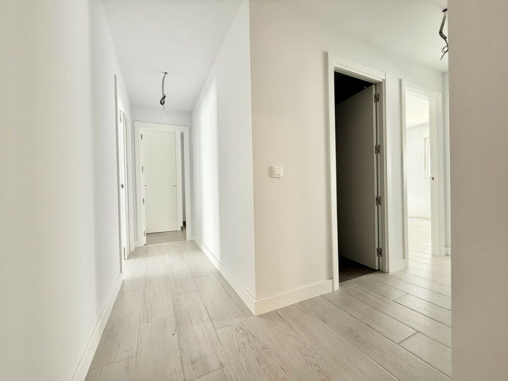 Ground Floor Apartment Estepona Málaga - image 11