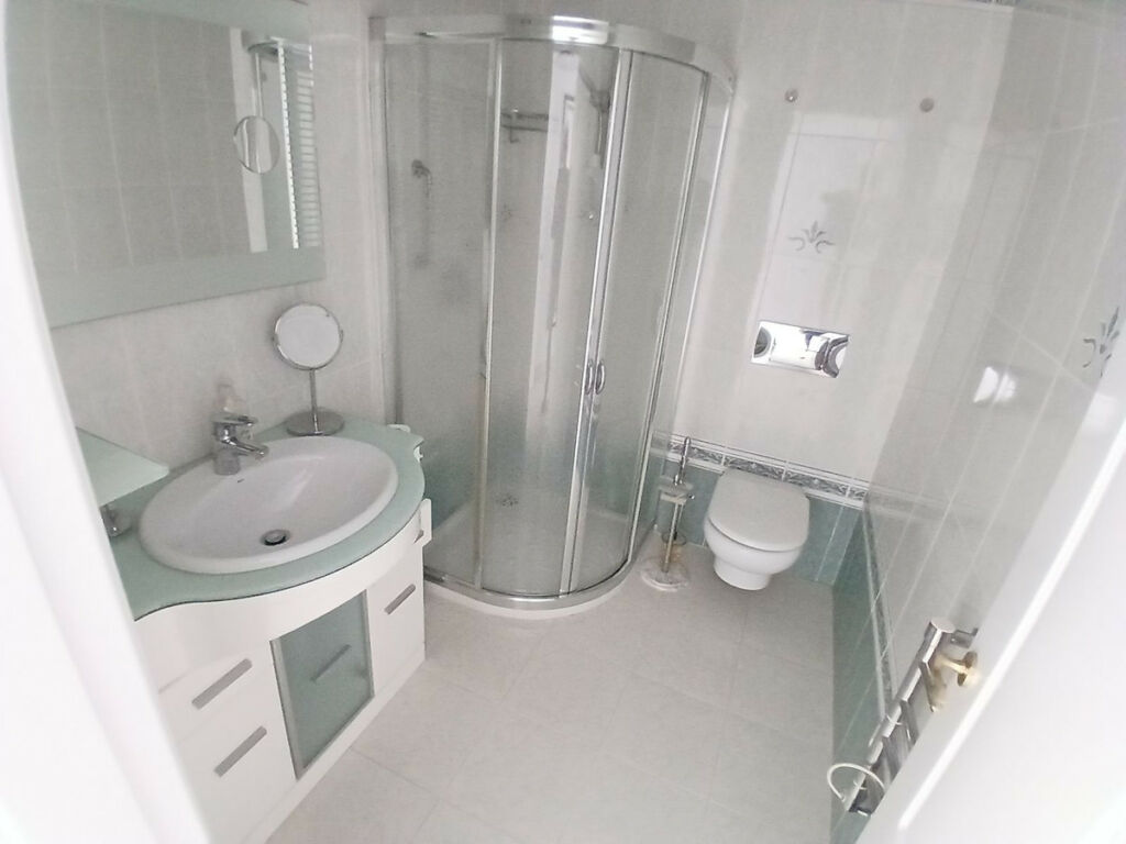 Penthouse Fuengirola Málaga - image 11