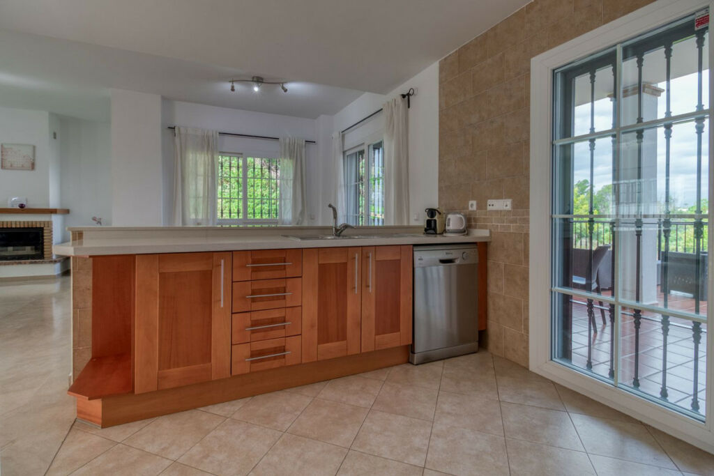 Semi-Detached House Lauro Golf Málaga - image 10