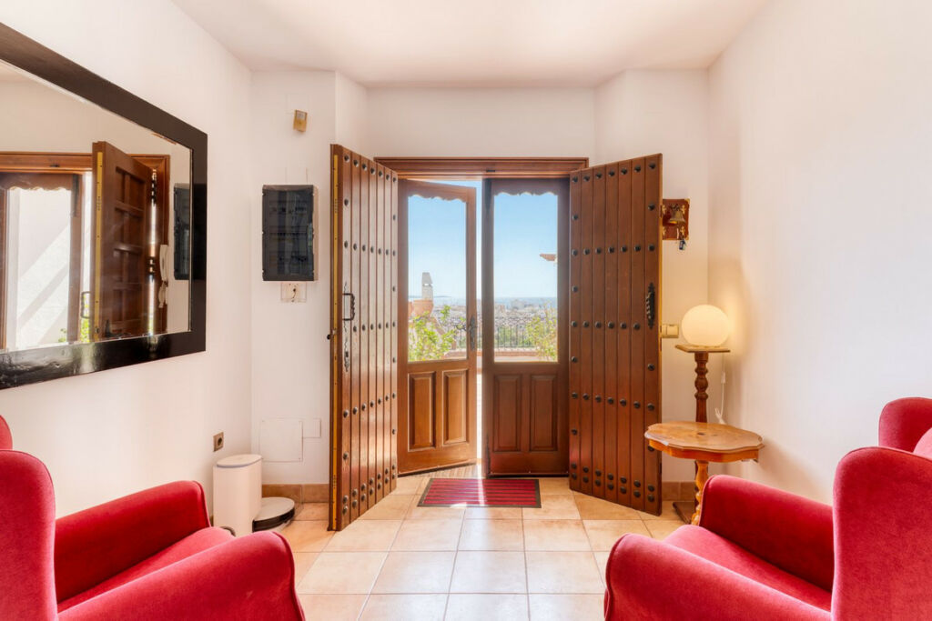 Detached Villa Torre del Mar Málaga - image 11