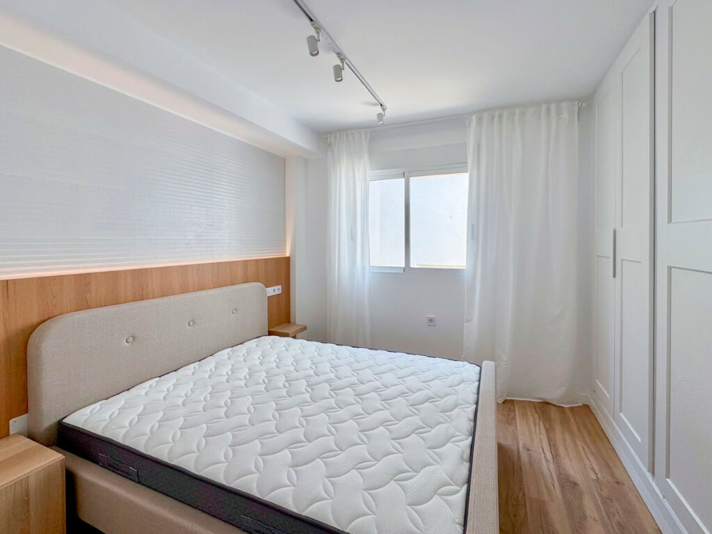 Middle Floor Apartment Los Altos Alicante - image 11