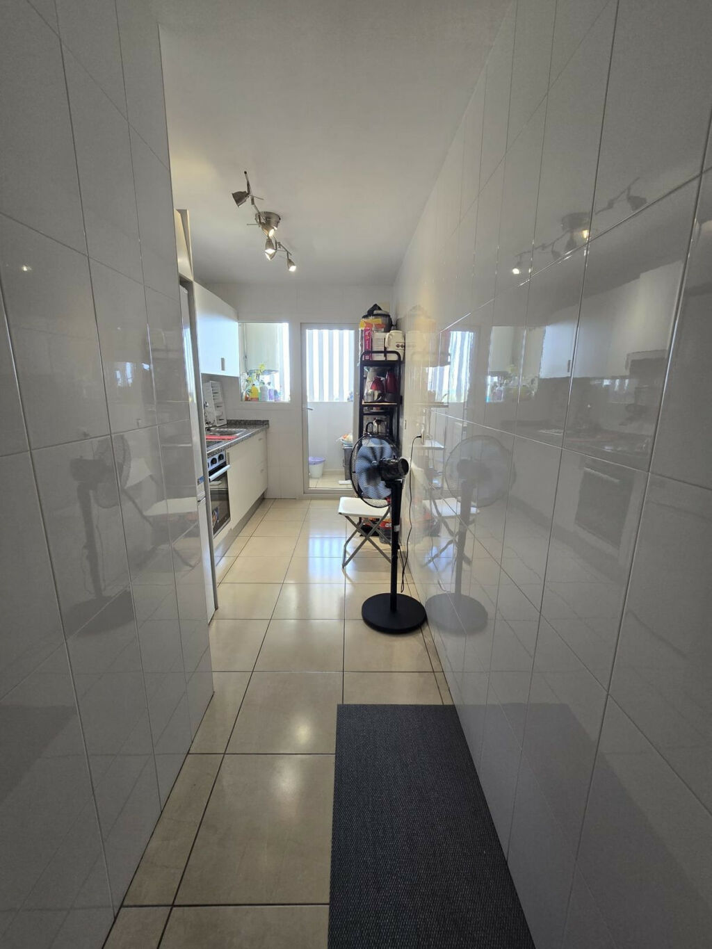 Middle Floor Apartment Nueva Andalucía Málaga - image 11