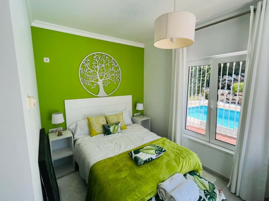 Detached Villa Sotogrande Cádiz - image 11