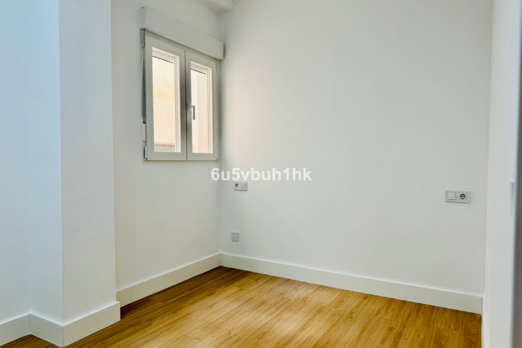 Ground Floor Apartment Málaga Málaga - image 11