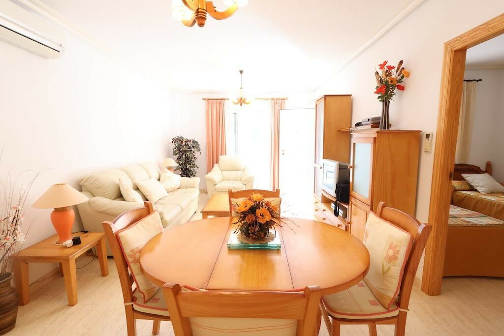 Bungalow Punta Prima Alicante - image 11