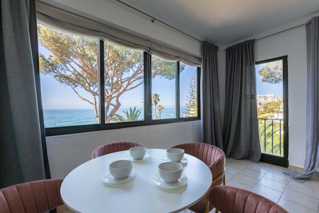 Duplex Calahonda Málaga - image 11