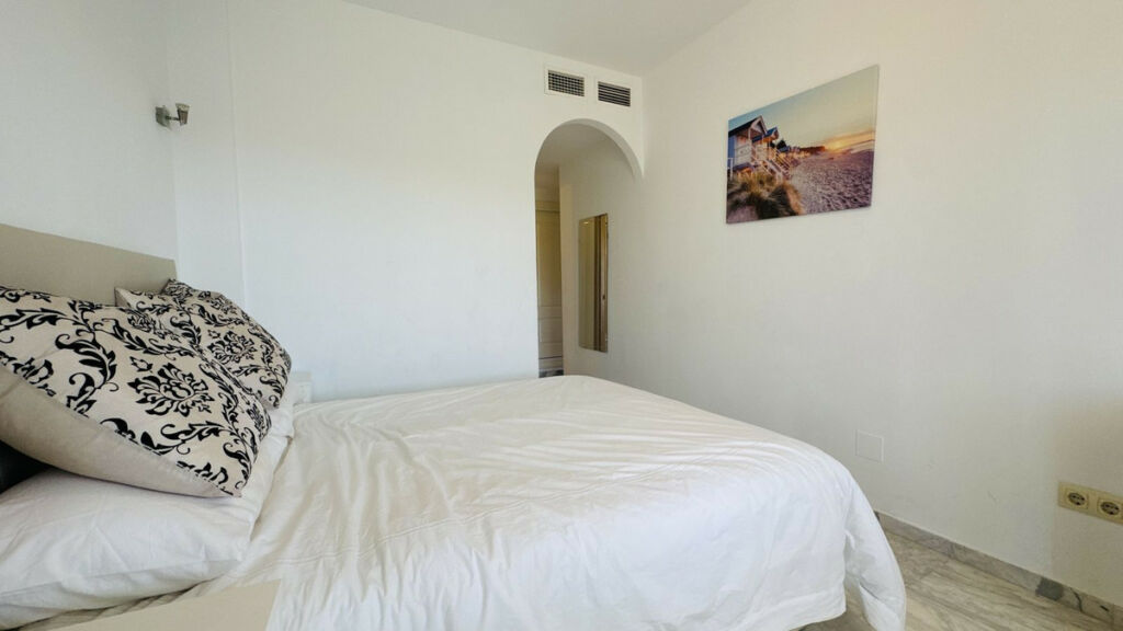 Ground Floor Apartment Miraflores Málaga - image 11