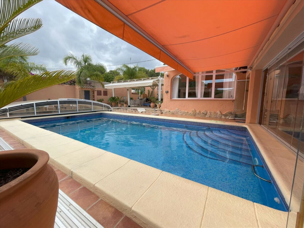 Detached Villa Moraira Alicante - image 6