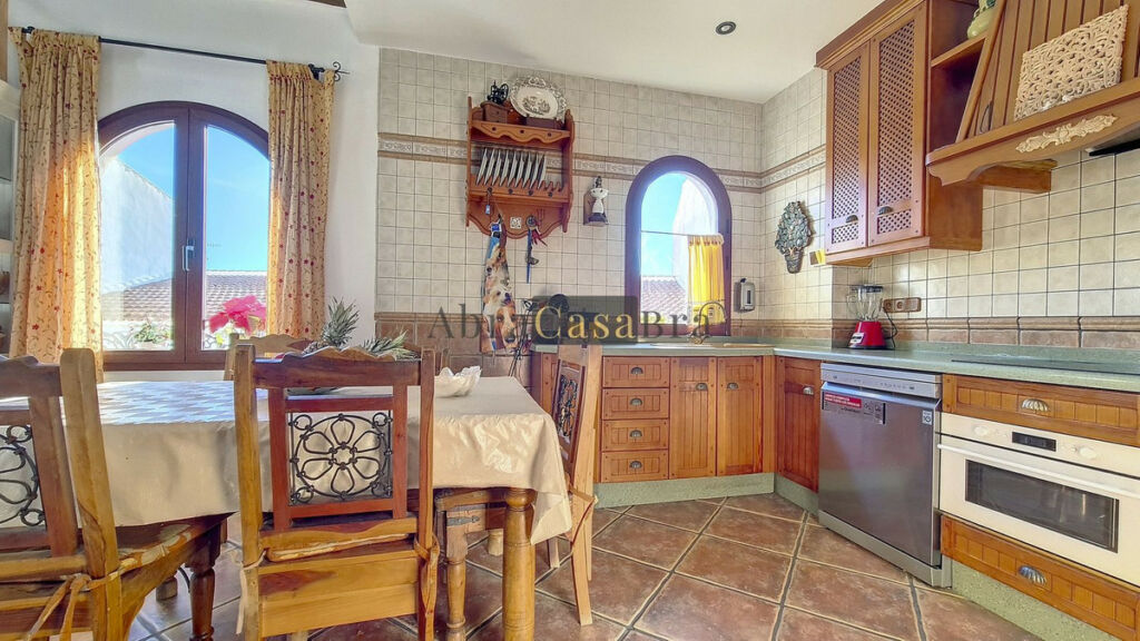Townhouse Cómpeta Málaga - image 11