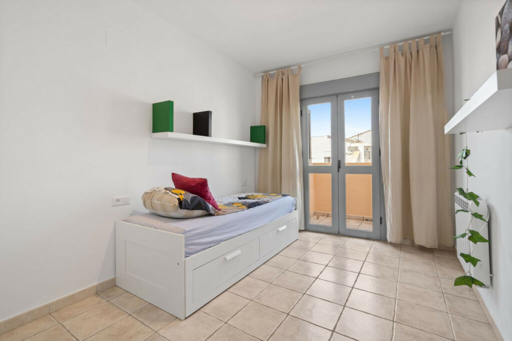 Penthouse Fuengirola Málaga - image 9