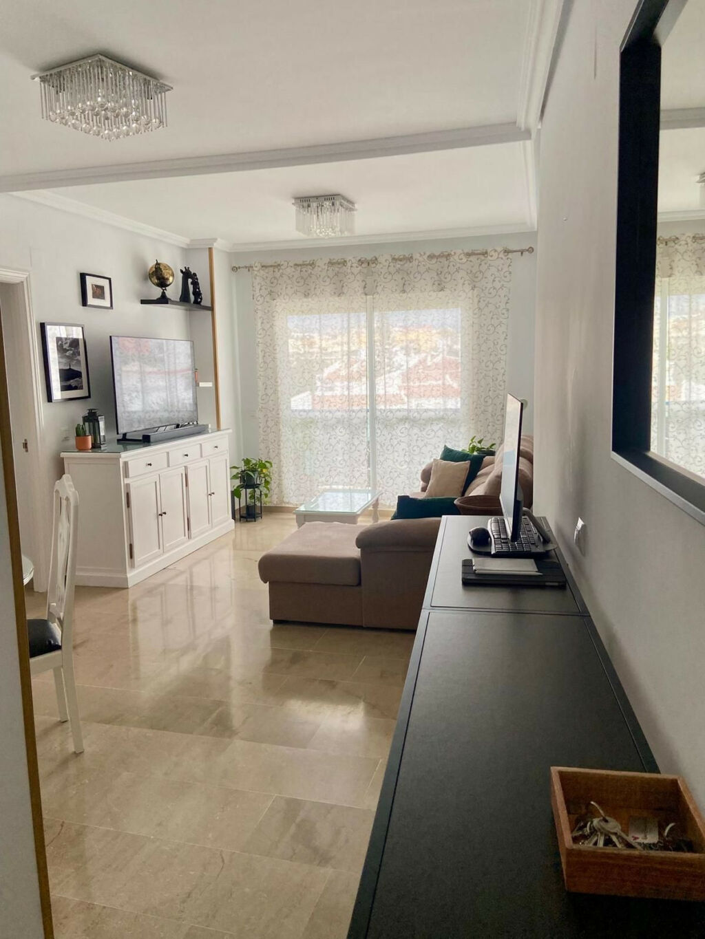 Middle Floor Apartment Estepona Málaga - image 11