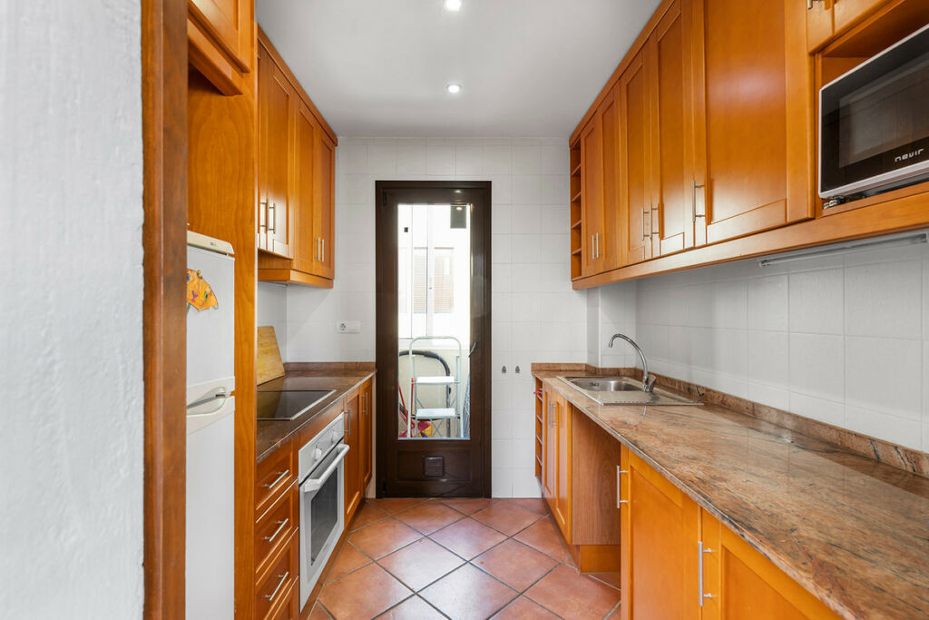 Middle Floor Apartment Los Altos Alicante - image 11