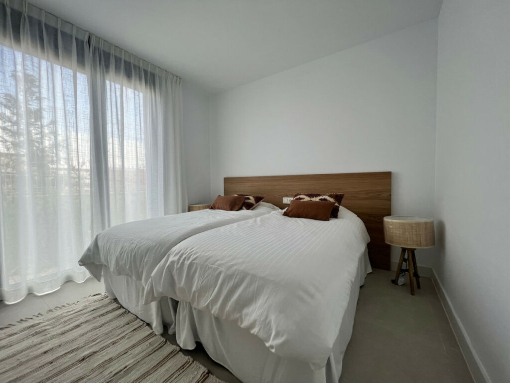 Ground Floor Apartment Estepona Málaga - image 11