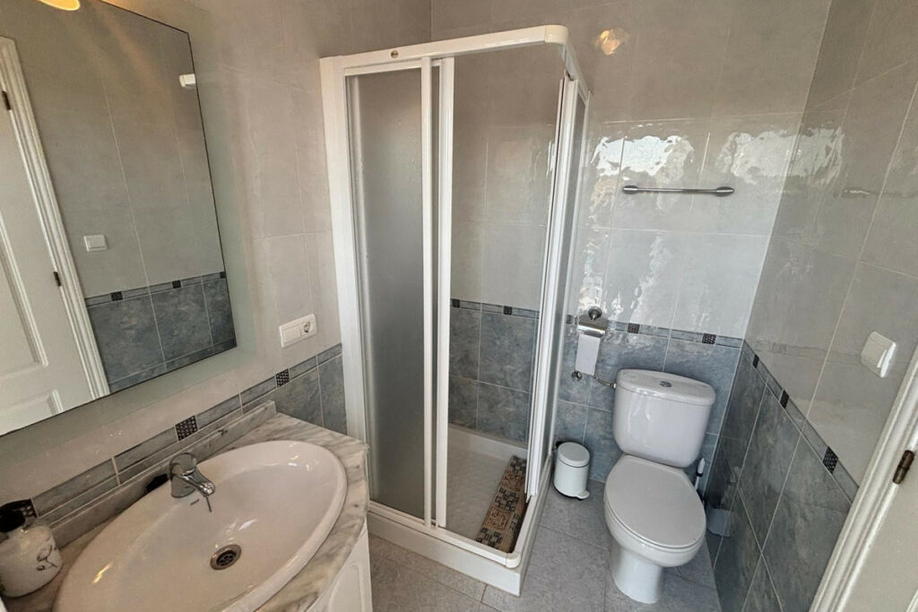 Detached Villa Ciudad Quesada Alicante - image 11