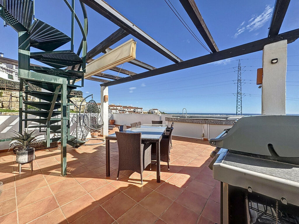 Penthouse Casares Málaga - image 12