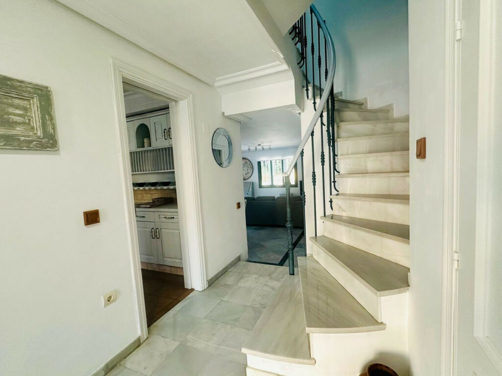 Semi-Detached House Manilva Málaga - image 11