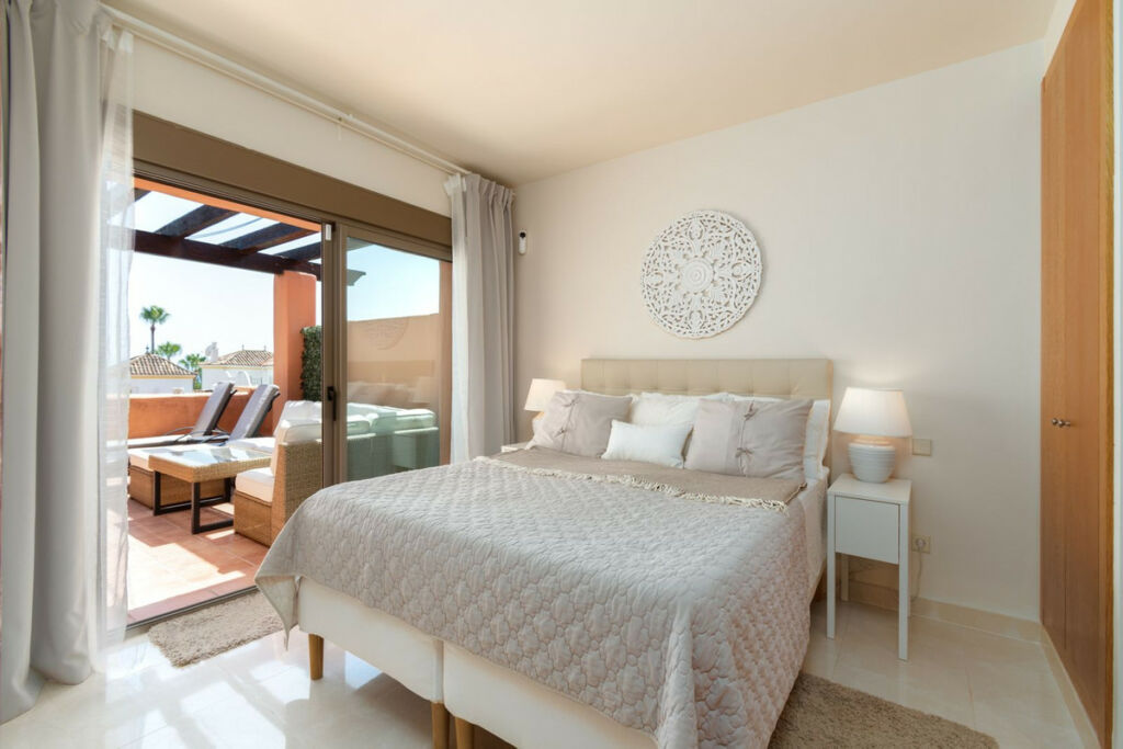 Penthouse New Golden Mile Málaga - image 11