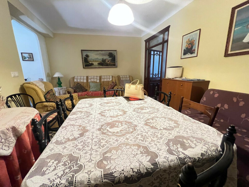 Townhouse Pinoso Alicante - image 11