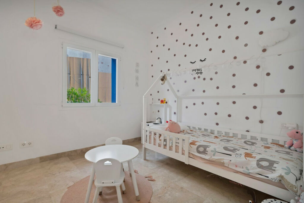 Ground Floor Apartment El Paraiso Málaga - image 11