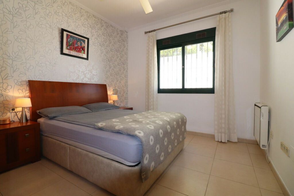 Detached Villa Ciudad Quesada Alicante - image 11