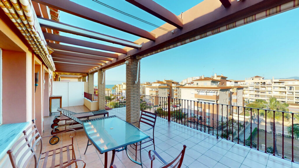 Penthouse Mezquitilla Málaga - image 11