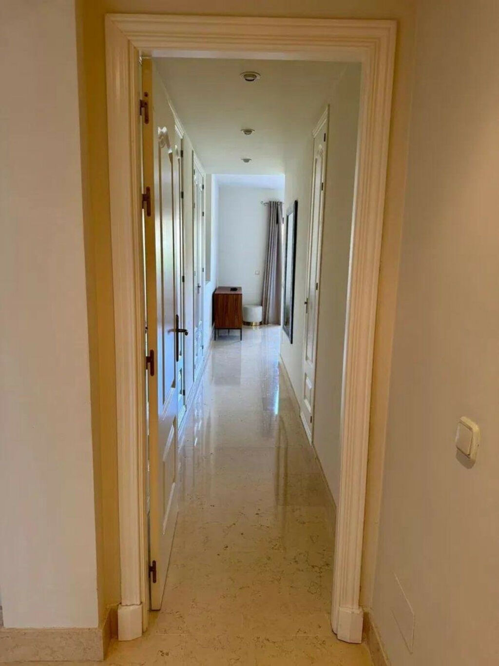 Middle Floor Apartment Benahavís Málaga - image 11