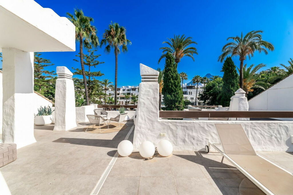 Penthouse Duplex Puerto Banús Málaga - image 11