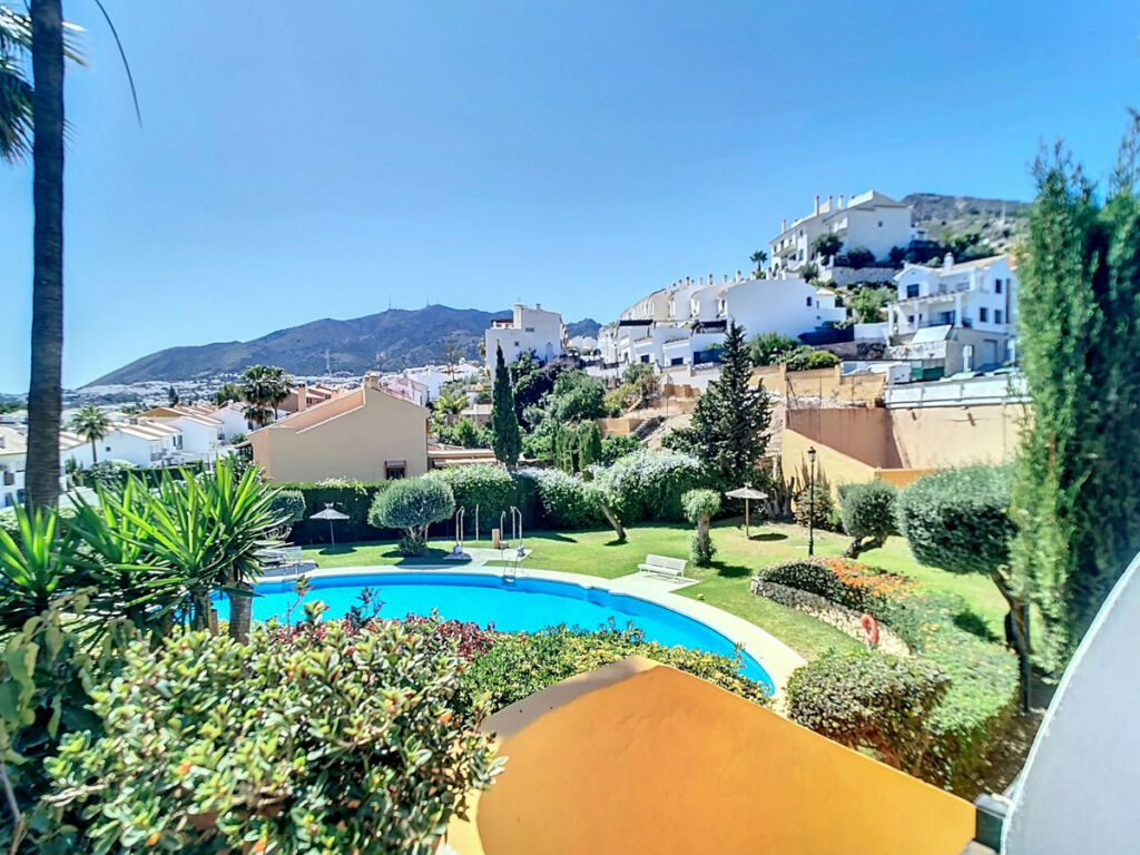 Semi-Detached House Arroyo de la Miel Málaga - image 11