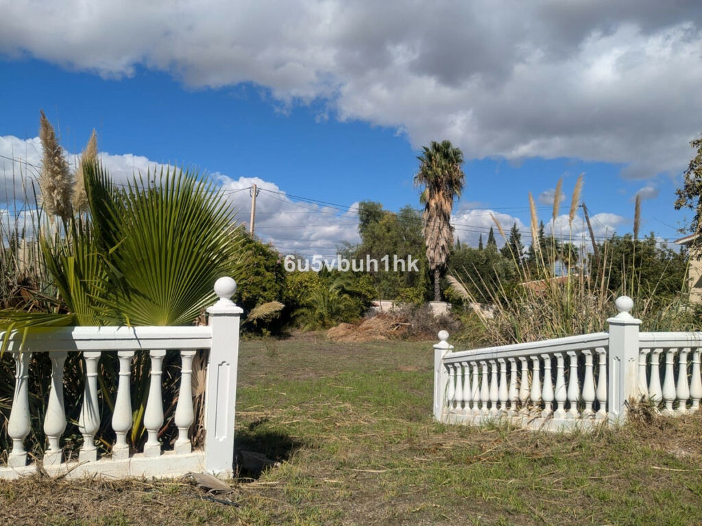Detached Villa Alhaurín el Grande Málaga - image 11