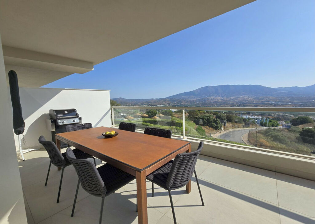 Middle Floor Apartment La Cala Golf Málaga - image 12