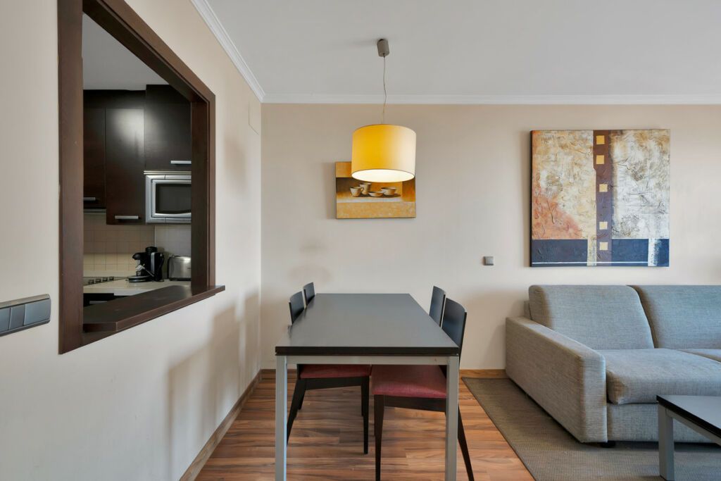 Middle Floor Apartment Benalmadena Málaga - image 12