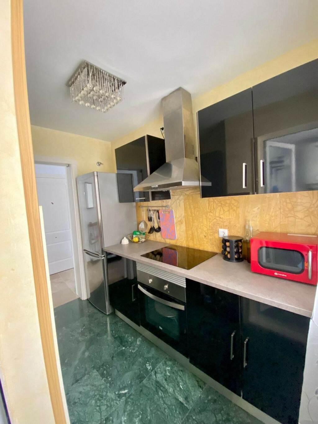 Middle Floor Apartment Estepona Málaga - image 12