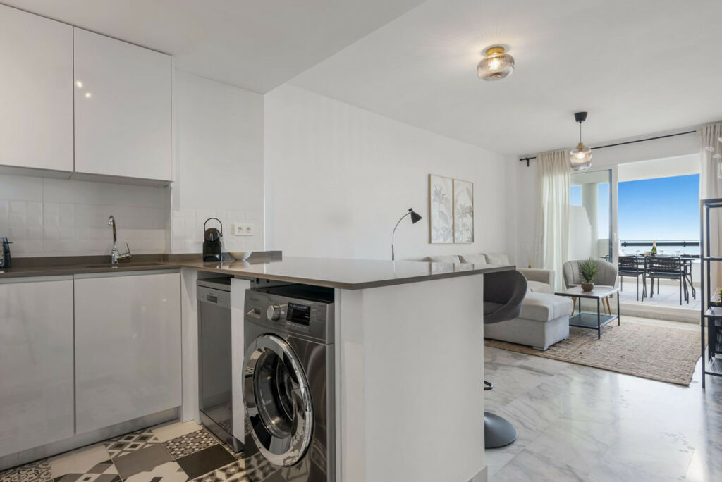 Penthouse Casares Málaga - image 12