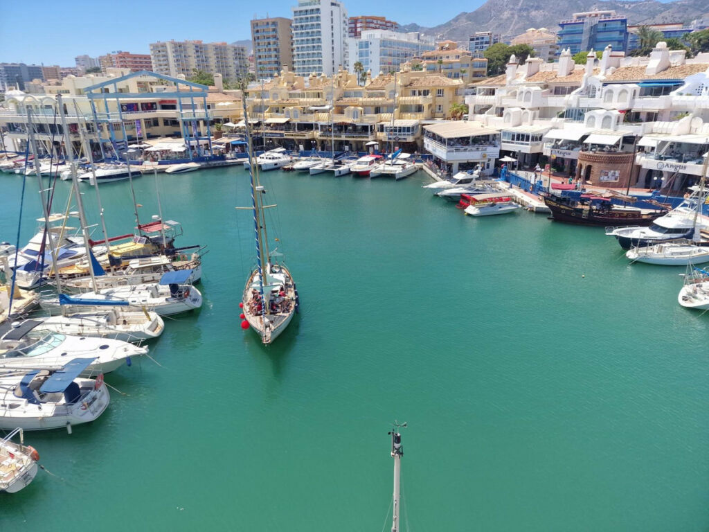 Ground Floor Apartment Benalmadena Málaga - image 12