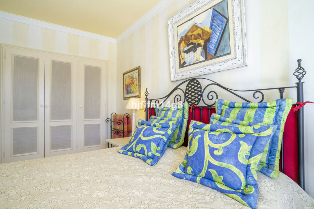 Townhouse Nueva Andalucía Málaga - image 13