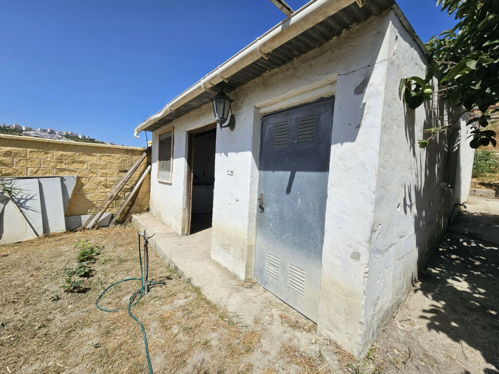 Detached Villa Casares Málaga - image 13