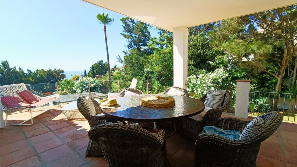 Detached Villa Manilva Málaga - image 12