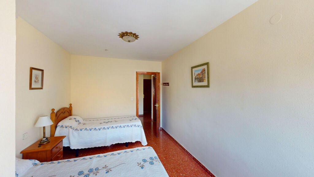 Middle Floor Apartment Torre del Mar Málaga - image 12
