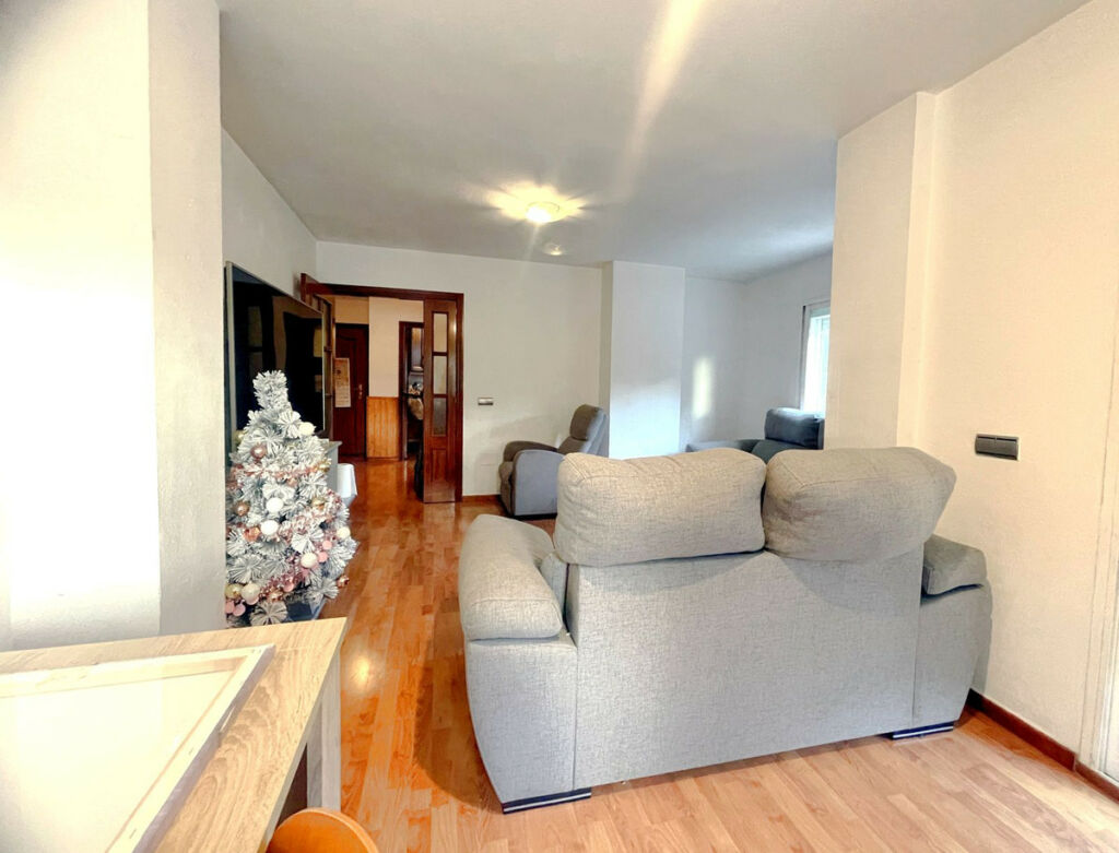 Ground Floor Apartment Estepona Málaga - image 12