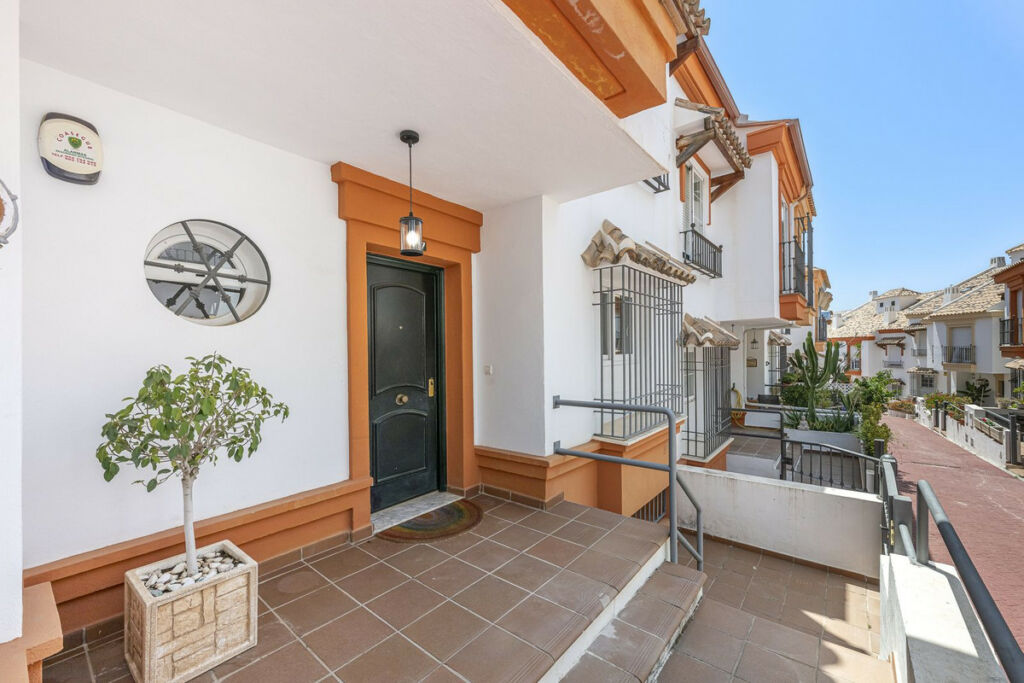 Townhouse Marbella Málaga - image 12