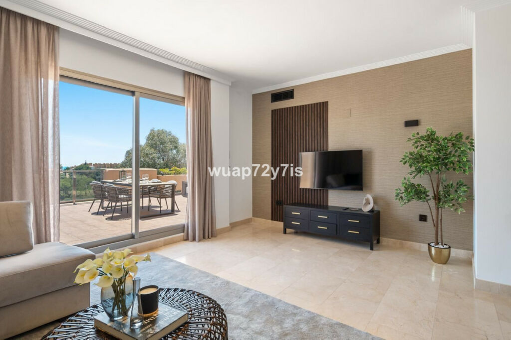 Penthouse Selwo Málaga - image 12