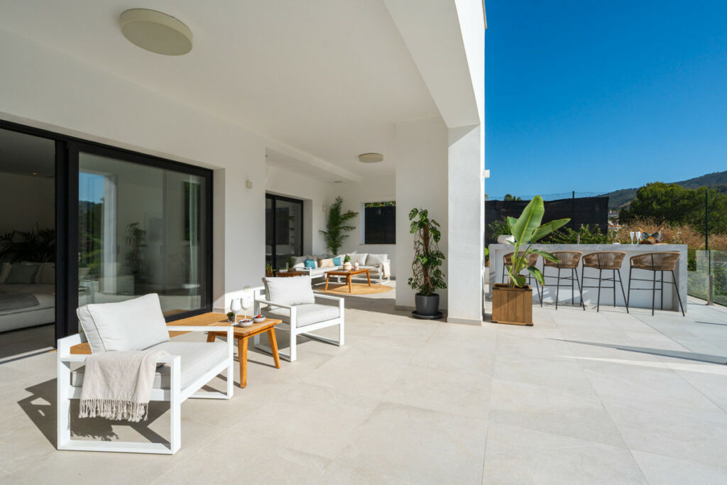 Detached Villa Elviria Málaga - image 12